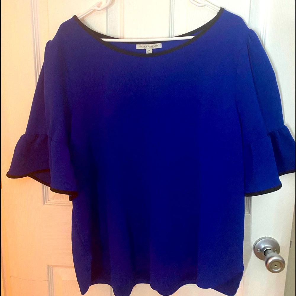 NWOT - Royal blue, scalloped blouse